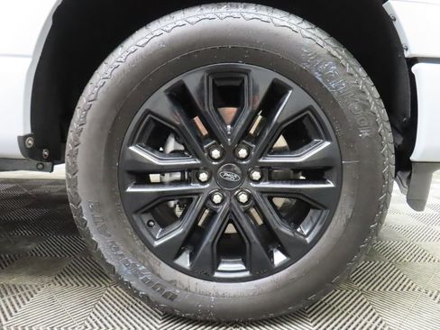 Used 2025 Ford F150 Lariat w/ Equipment Group 502A High AWD/4WD image 13