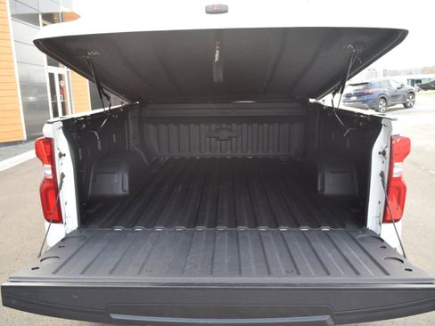 Used 2019 Chevrolet Silverado 1500 RST image 8