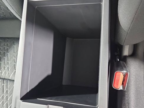 New 2026 Nissan Sentra SV image 25