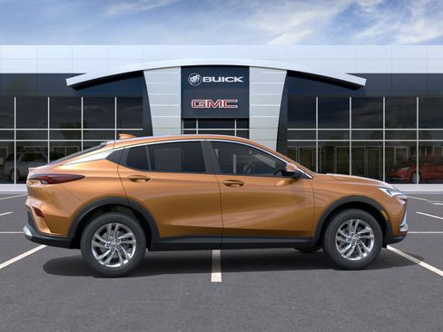 New 2026 Buick Envista Preferred FWD image 5
