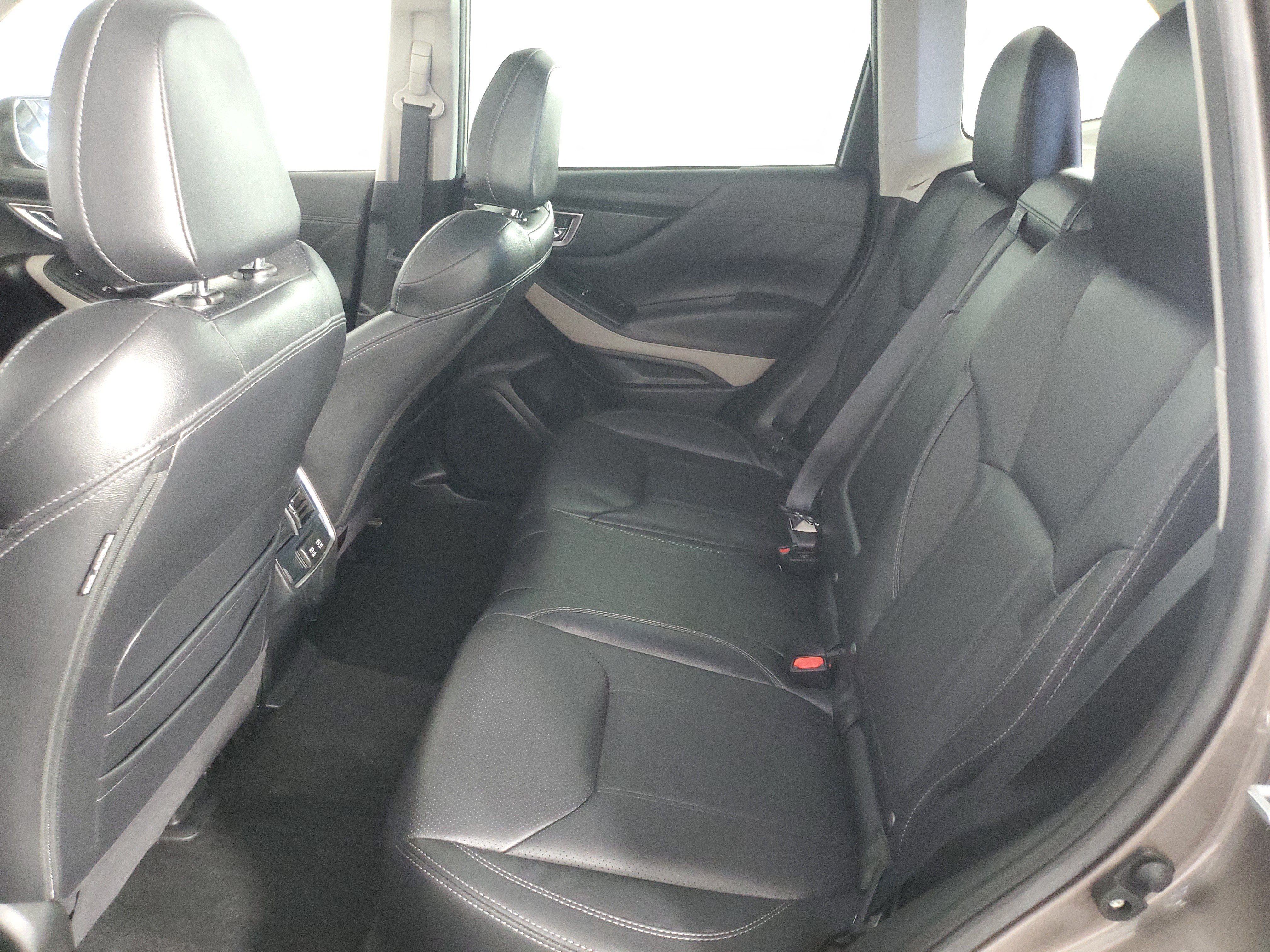 Used 2024 Subaru Forester Limited AWD/4WD image 13