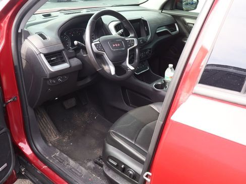 Used 2020 GMC Terrain SLT w/ Preferred Package image 9