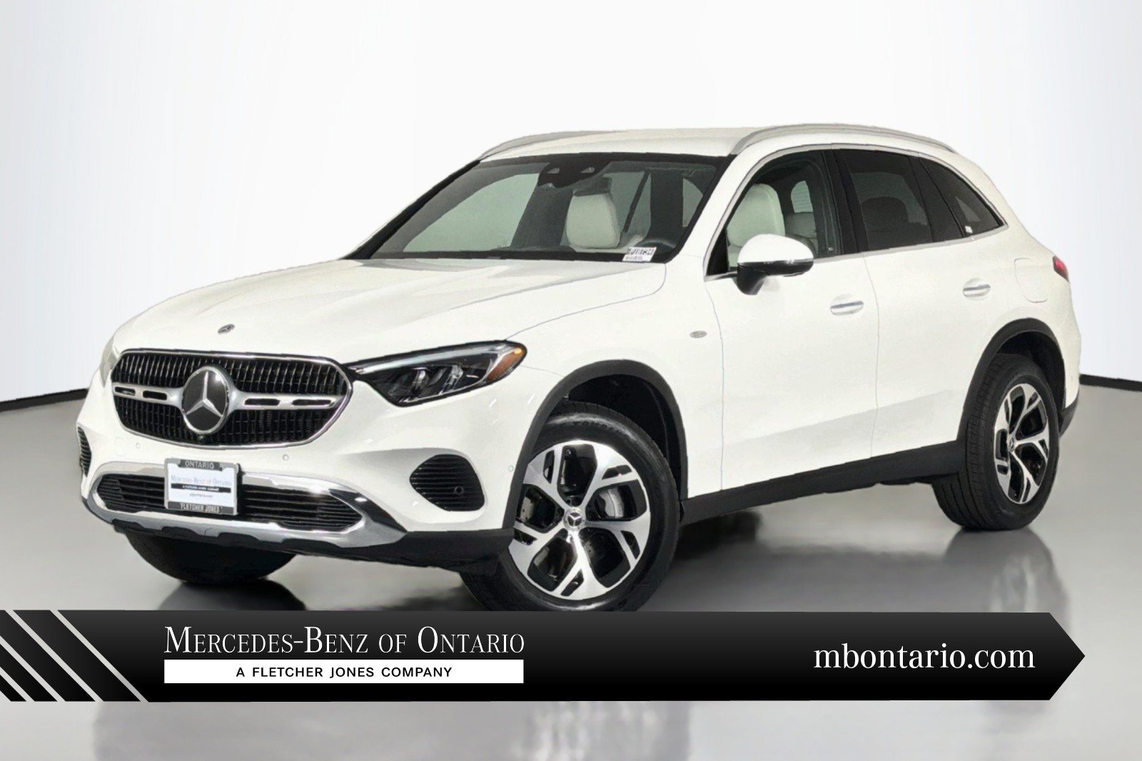 Certified 2025 Mercedes-Benz GLC 350e 4MATIC w/ Driver Assistance Package image 1