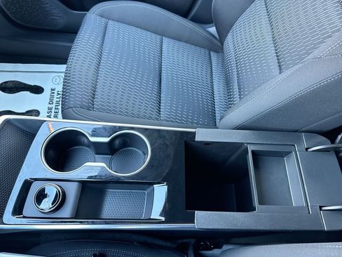 New 2026 Chevrolet Equinox LT image 23