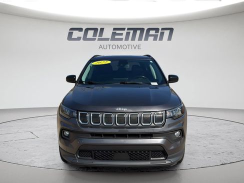 Used 2022 Jeep Compass Latitude AWD/4WD image 8