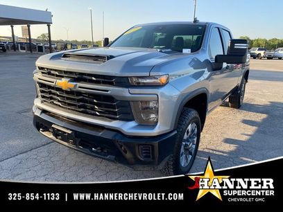 Used 2025 Chevrolet Silverado 2500 Custom w/ Custom Convenience Package