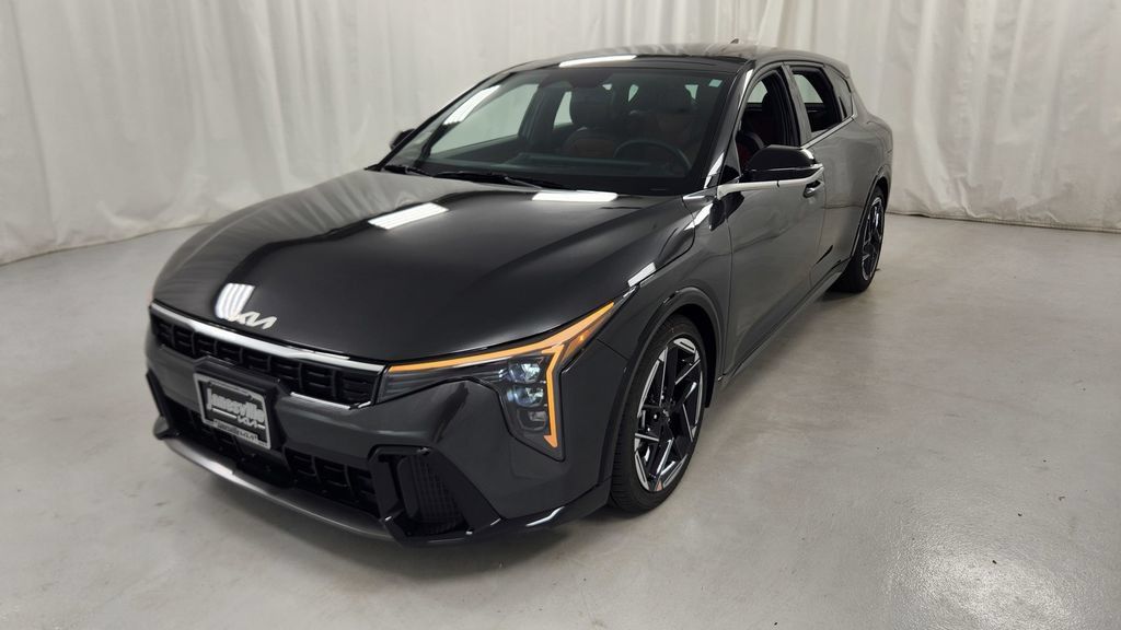 New 2026 Kia K4 GT-Line w/ GT-Line Premium Package FWD image 7