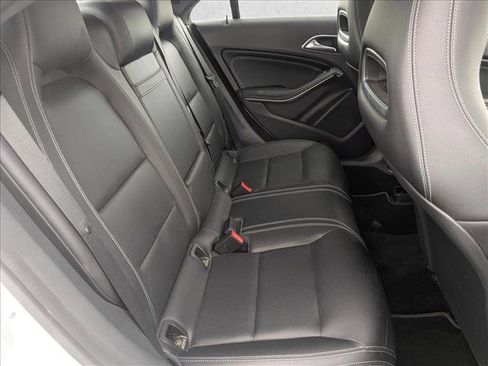 Used 2019 Mercedes-Benz CLA 250 image 20