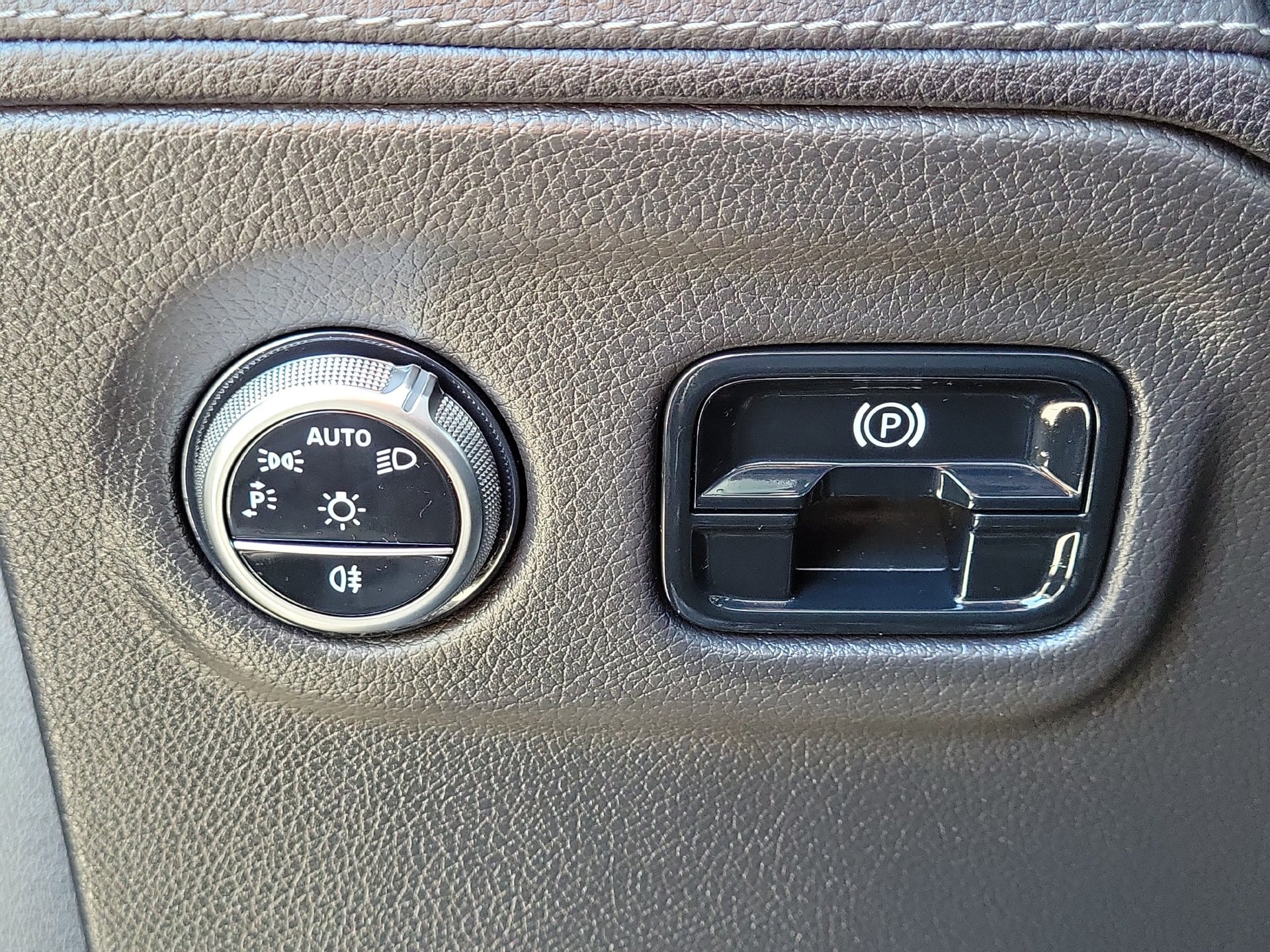 Used 2023 Mercedes-Benz EQE 350+ SUV image 22