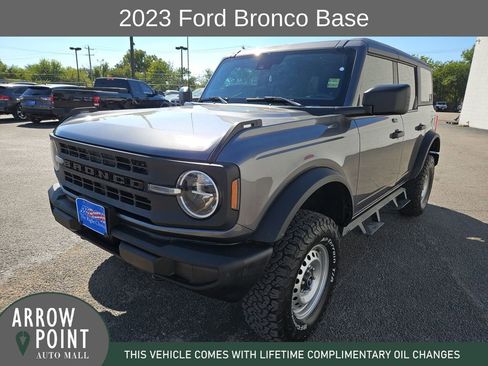 Used 2023 Ford Bronco 4-Door image 4