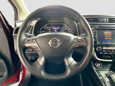 Used 2020 Nissan Murano SV image 11