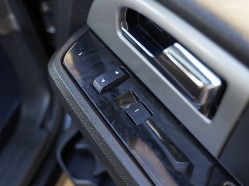 Used 2013 Ford Expedition EL Limited image 33