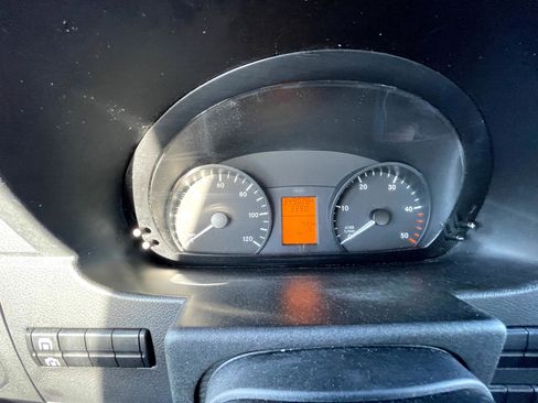 Used 2012 Mercedes-Benz Sprinter 2500 image 12