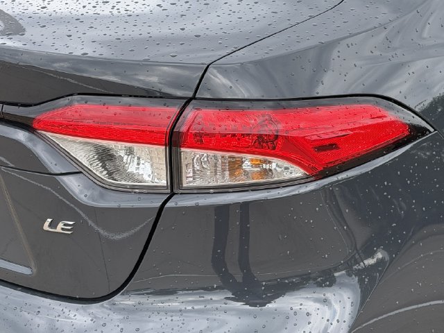 Used 2025 Toyota Corolla LE FWD image 7