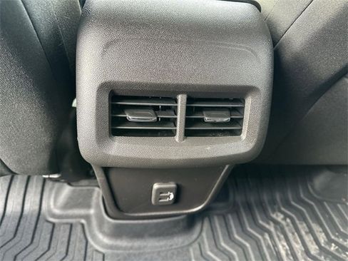 Certified 2024 Chevrolet Equinox LT image 20