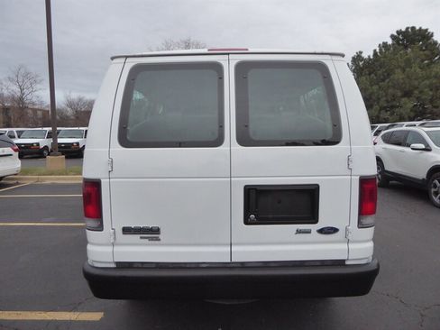 Used 2012 Ford E-350 and Econoline 350 XL w/ PWR Windows & Locks Group image 6