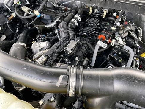 Used 2025 Ford F150 Lariat w/ Equipment Group 502A High AWD/4WD image 35