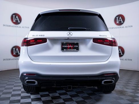 Used 2024 Mercedes-Benz GLS 450 4MATIC image 7