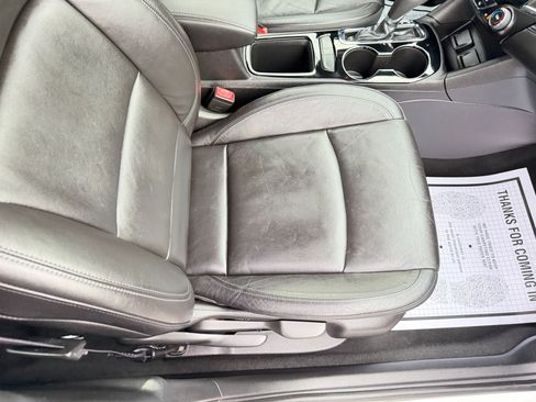 Used 2017 Chevrolet Cruze Premier image 44