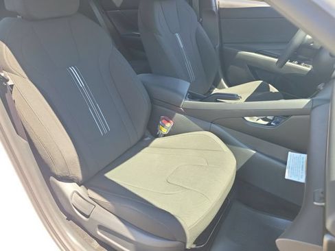 New 2026 Hyundai Elantra Sport FWD image 23