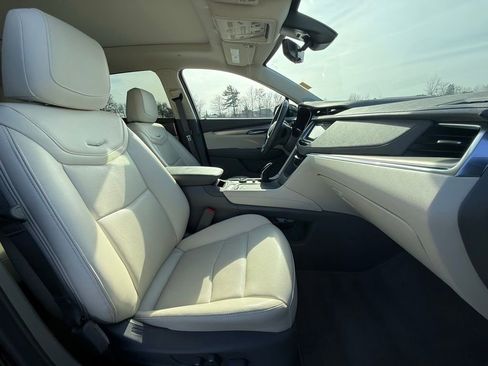 Certified 2023 Cadillac XT5 Premium Luxury w/ Technology Package image 34