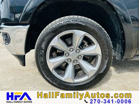 Used 2019 RAM 1500 Limited w/ Advanced Safety Group AWD/4WD image 46