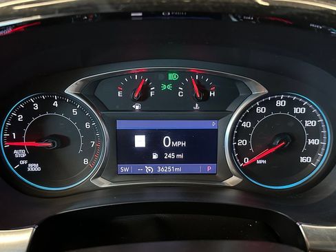 Used 2021 Chevrolet Traverse RS AWD/4WD image 10