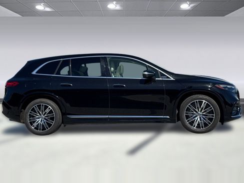 Used 2023 Mercedes-Benz EQS 580 4MATIC SUV image 8