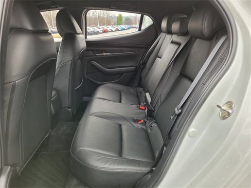 Used 2024 MAZDA MAZDA3 s image 12