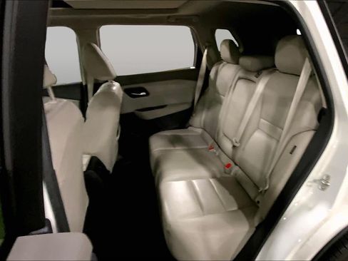 Used 2023 Nissan Rogue SL AWD/4WD image 21