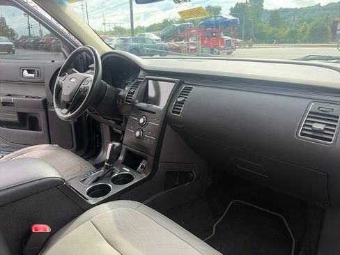 Used 2016 Ford Flex SEL w/ Equipment Group 202A AWD/4WD image 43