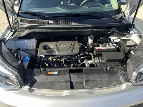 Used 2018 Kia Soul Base image 23