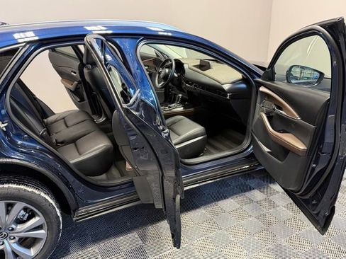 Certified 2025 MAZDA CX-30 AWD 2.5 S w/ Premium Package image 21