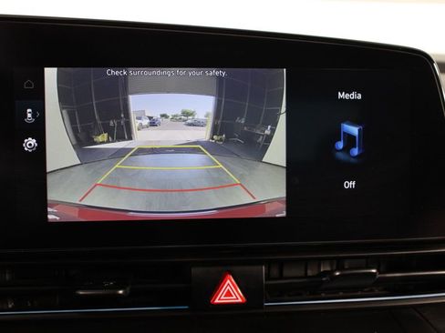 Certified 2024 Hyundai Elantra N Line image 31