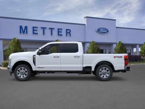 New 2026 Ford F250 Lariat w/ Chrome Package AWD/4WD image 3
