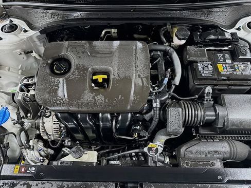 Used 2024 Kia Forte GT-Line w/ GT-Line Premium Package image 9