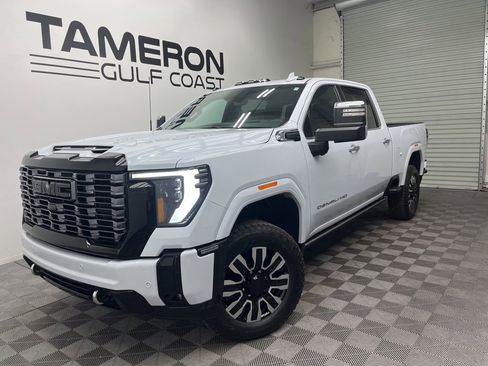New 2026 GMC Sierra 2500 Denali Ultimate w/ Max Trailering Package image 1