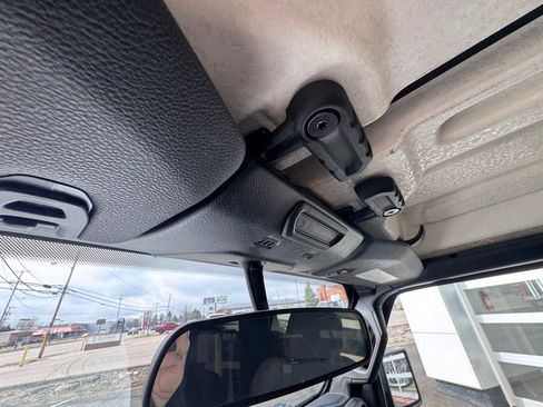 Used 2019 Jeep Wrangler Unlimited Sport S image 25