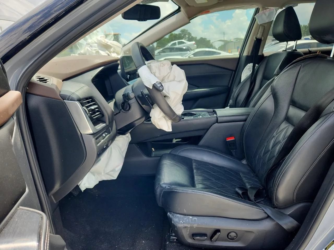 Used 2021 Nissan Rogue Platinum FWD image 7