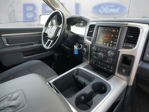 Used 2017 RAM 1500 Big Horn image 26