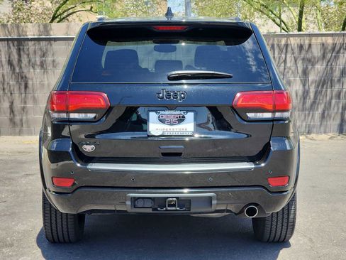 Used 2020 Jeep Grand Cherokee Altitude AWD/4WD image 8