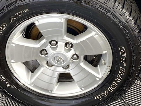 Used 2015 Toyota Tacoma 4x4 Double Cab w/ TRD Sport Package image 28