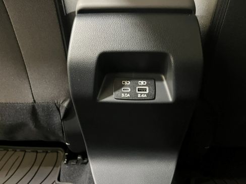 New 2025 Subaru Crosstrek 2.0i Premium image 19