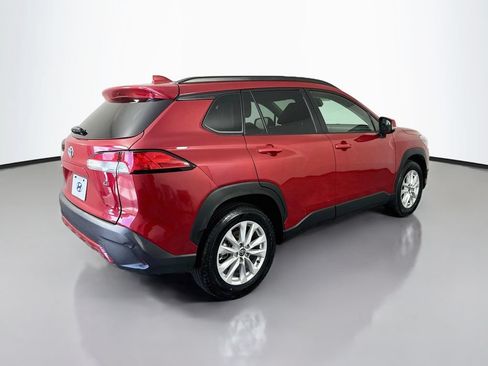 Used 2023 Toyota Corolla Cross LE FWD image 5