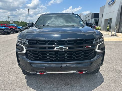 Used 2024 Chevrolet Tahoe Z71 AWD/4WD image 2