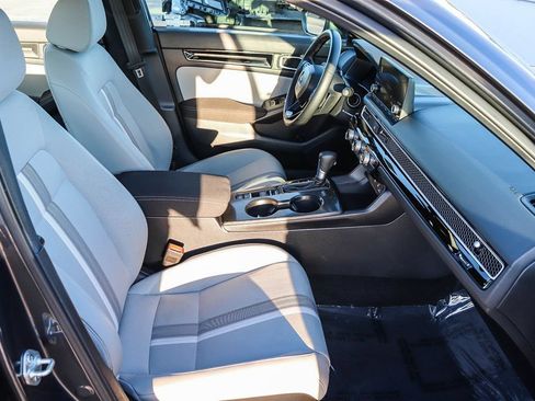 Used 2025 Honda Civic Sport image 20