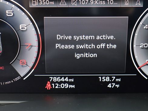 Used 2022 Audi Q8 Premium Plus w/ Premium Plus Package AWD/4WD image 33