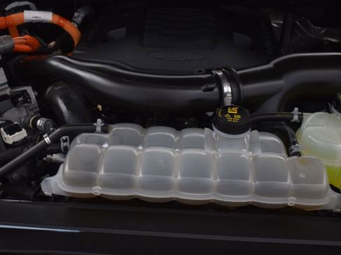 Used 2021 Ford F150 XLT w/ Equipment Group 302A High image 16