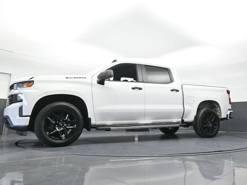 Used 2022 Chevrolet Silverado 1500 Custom w/ LPO, Blackout Package image 47
