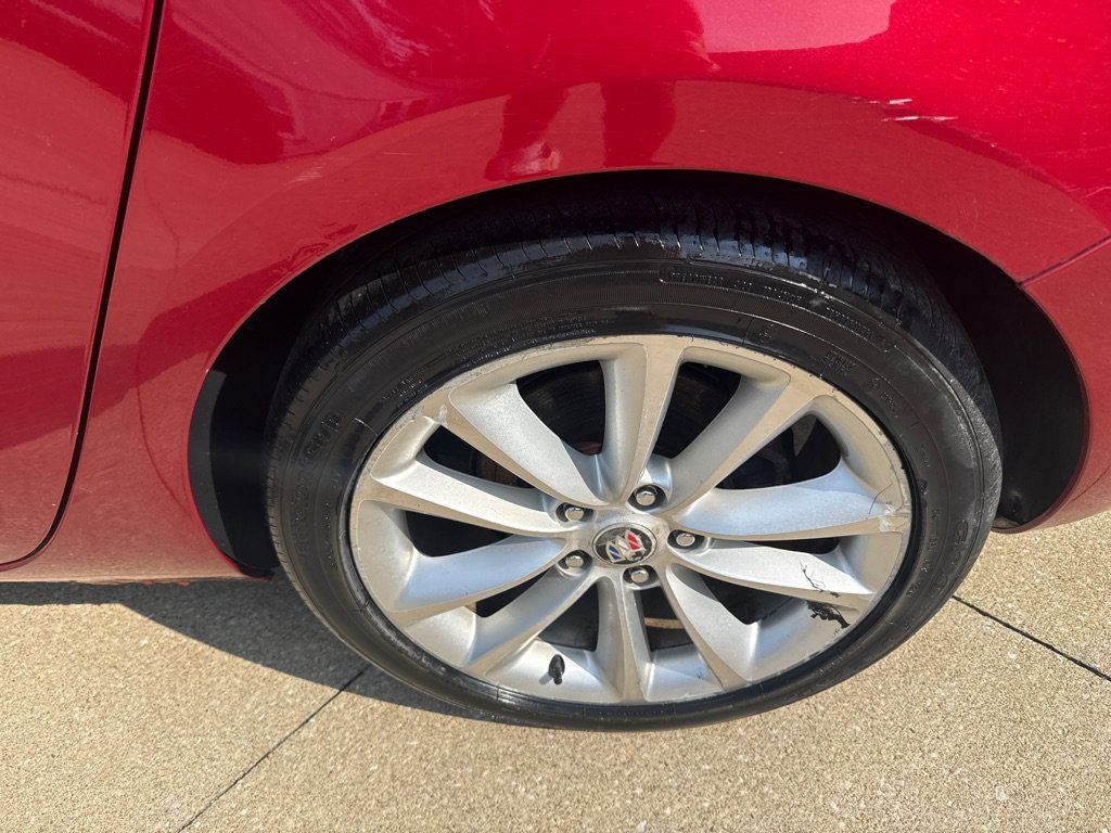 Used 2012 Buick Verano Convenience FWD image 17